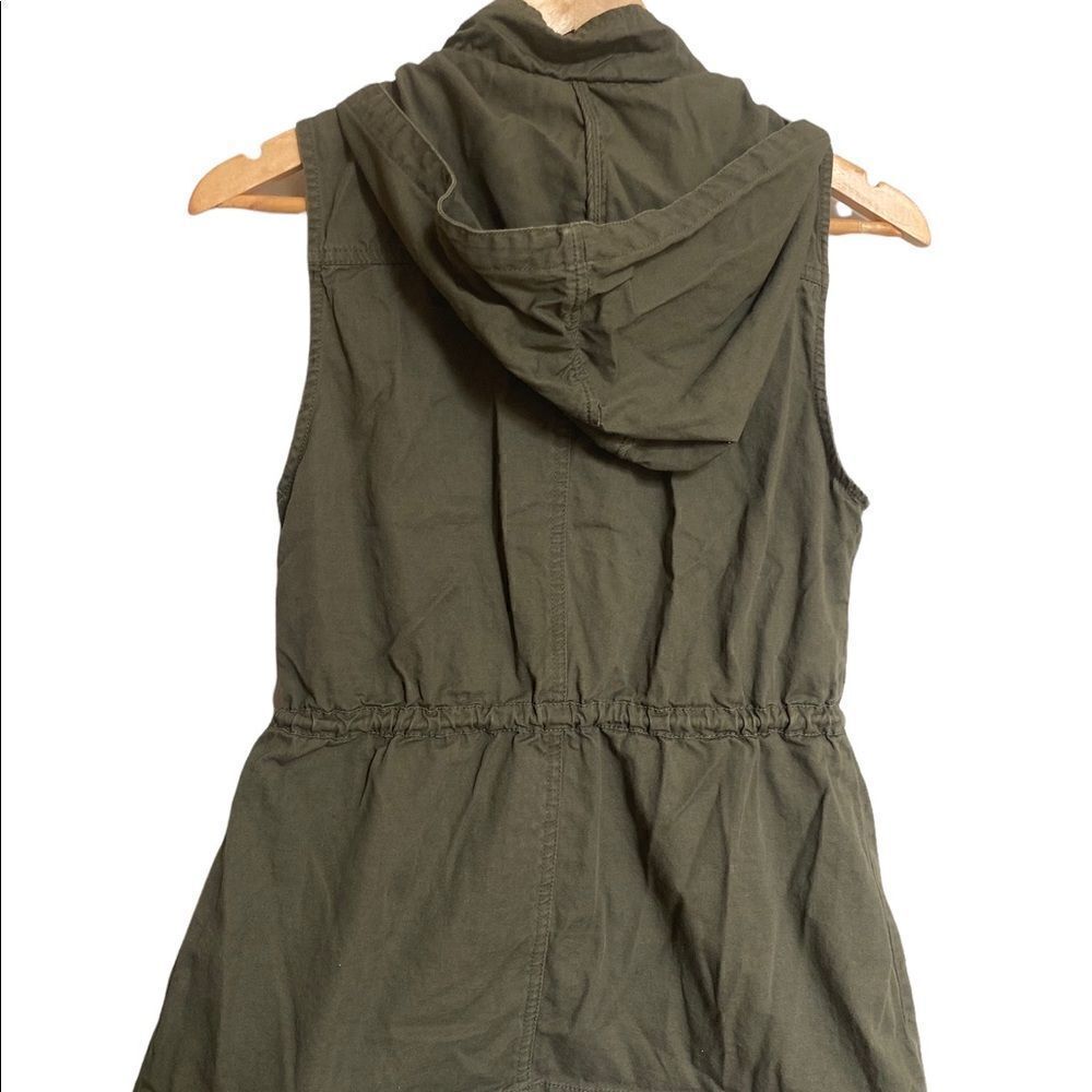 C'esttoi Hooded Adirondak Zip Up Vest Green Size Small - Picture 5 of 5